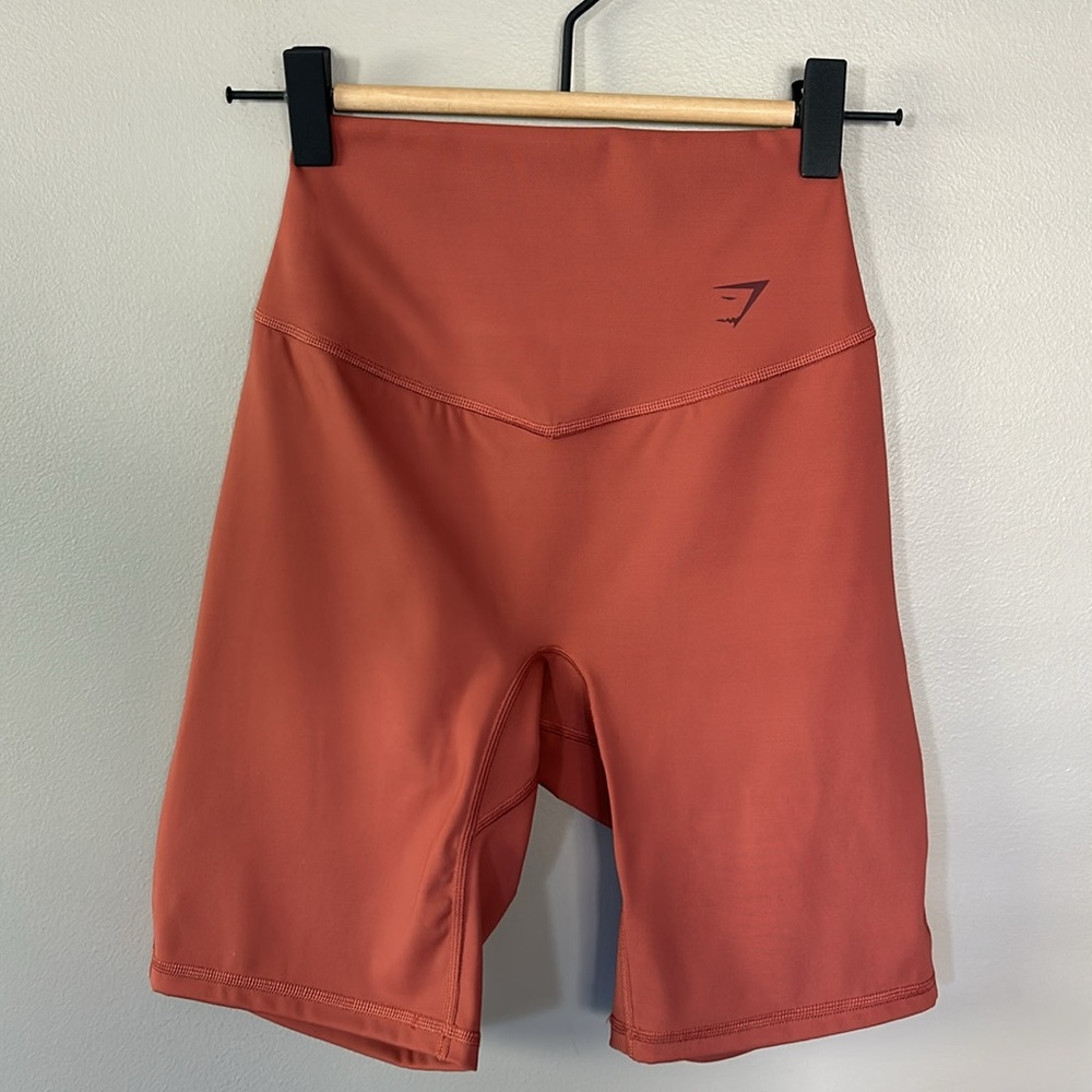 Gymshark Elevate Cycling Shorts in Rust Red